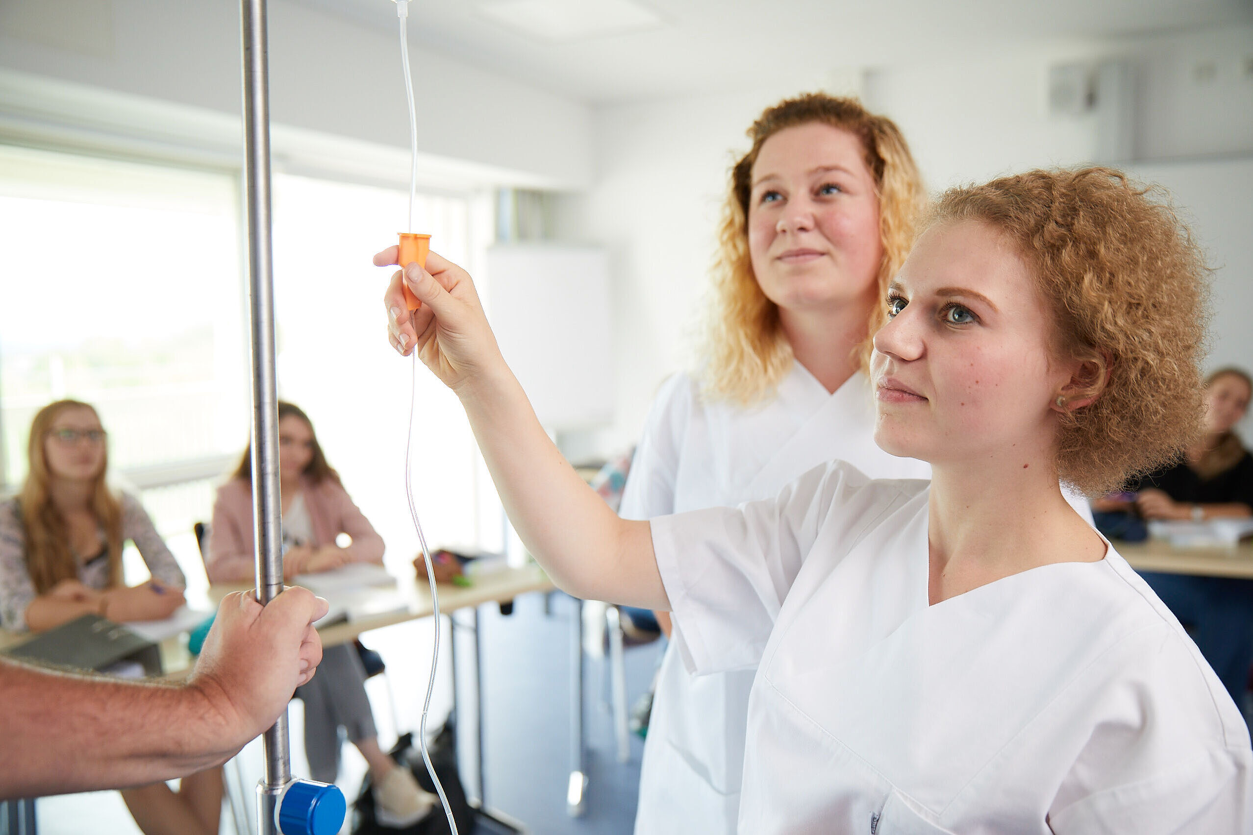 Junge Menschen im Freiwilligendienst